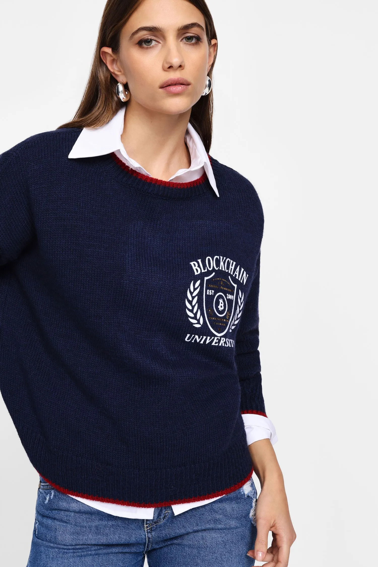 Maglione stile college con orli a contrasto 